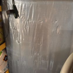 300 Running Boards (GO RHINO) Sunrider  For Jeep Gladiator / Jeep Wrangle/ Icon 2.5 Lifting Kit (1 Year Used But Never Off Road)..300 Or best Offer 