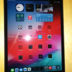 Apple iPad 7th Generation 32GB MW&R2LL/A Space Gray