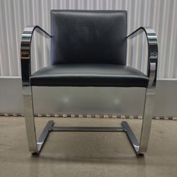 Knoll Studio Brno Flatbar Lounge Armchair In Black Leather Signed - MUST READ DESCRIPTION 
