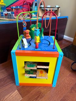 Wooden Kids Activity Cube with Bead Maze Montisorry Toy