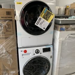 LG Washer & Dryer Set In White New Open Box Compact Size
