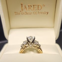 Diamond Engagement Ring, Leo Collection - Jared