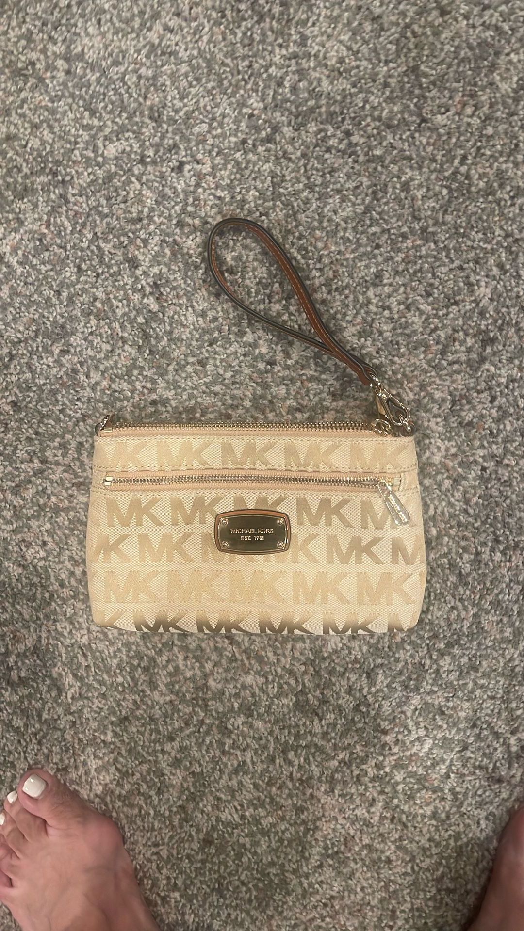 Michael Kors Wristlet