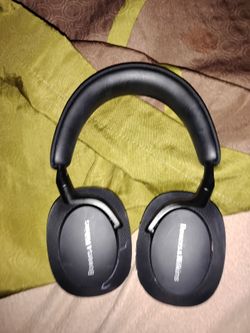 Bowers and Wilkins p7 s2
