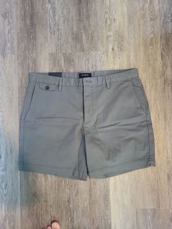 Banana Republic Lived In Chino Short