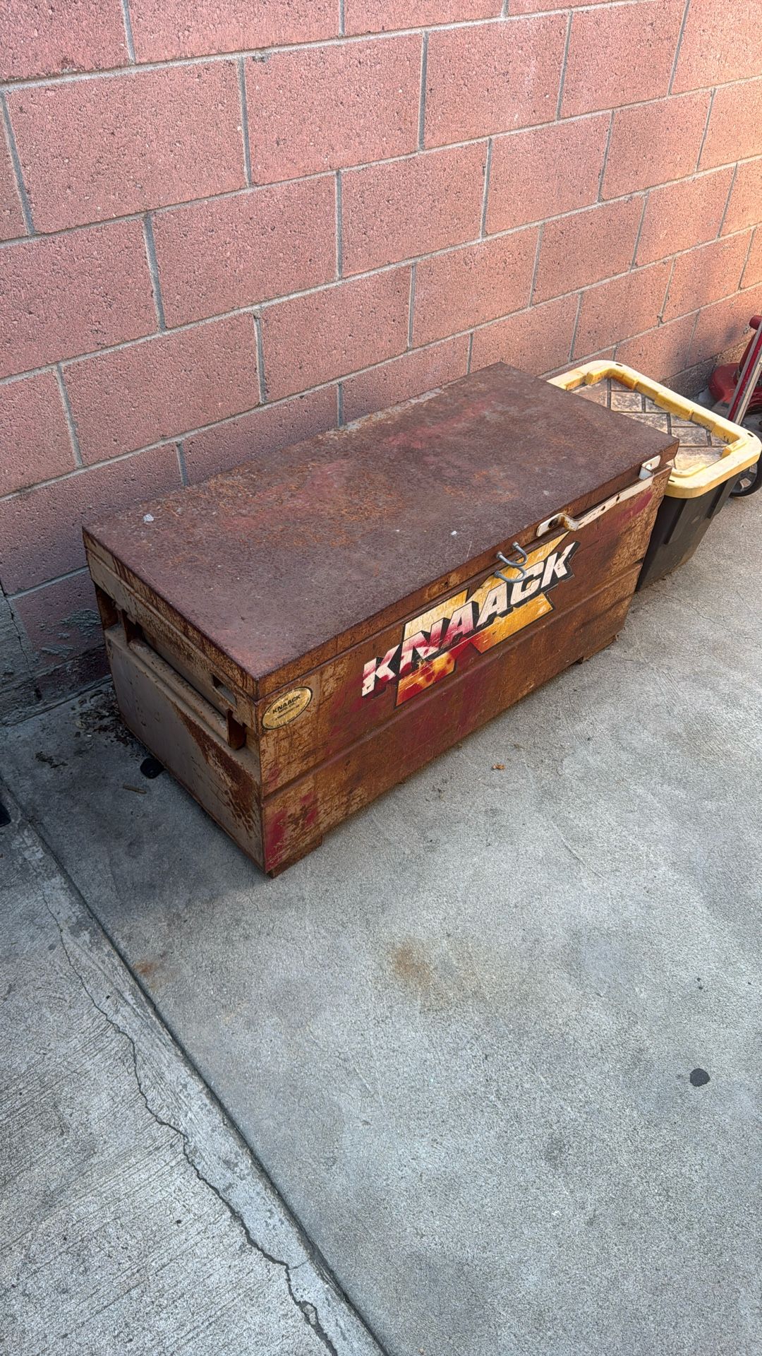 KNAACK job Box