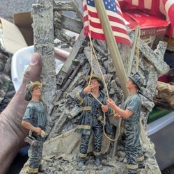 911 Tribute Collectible Piece