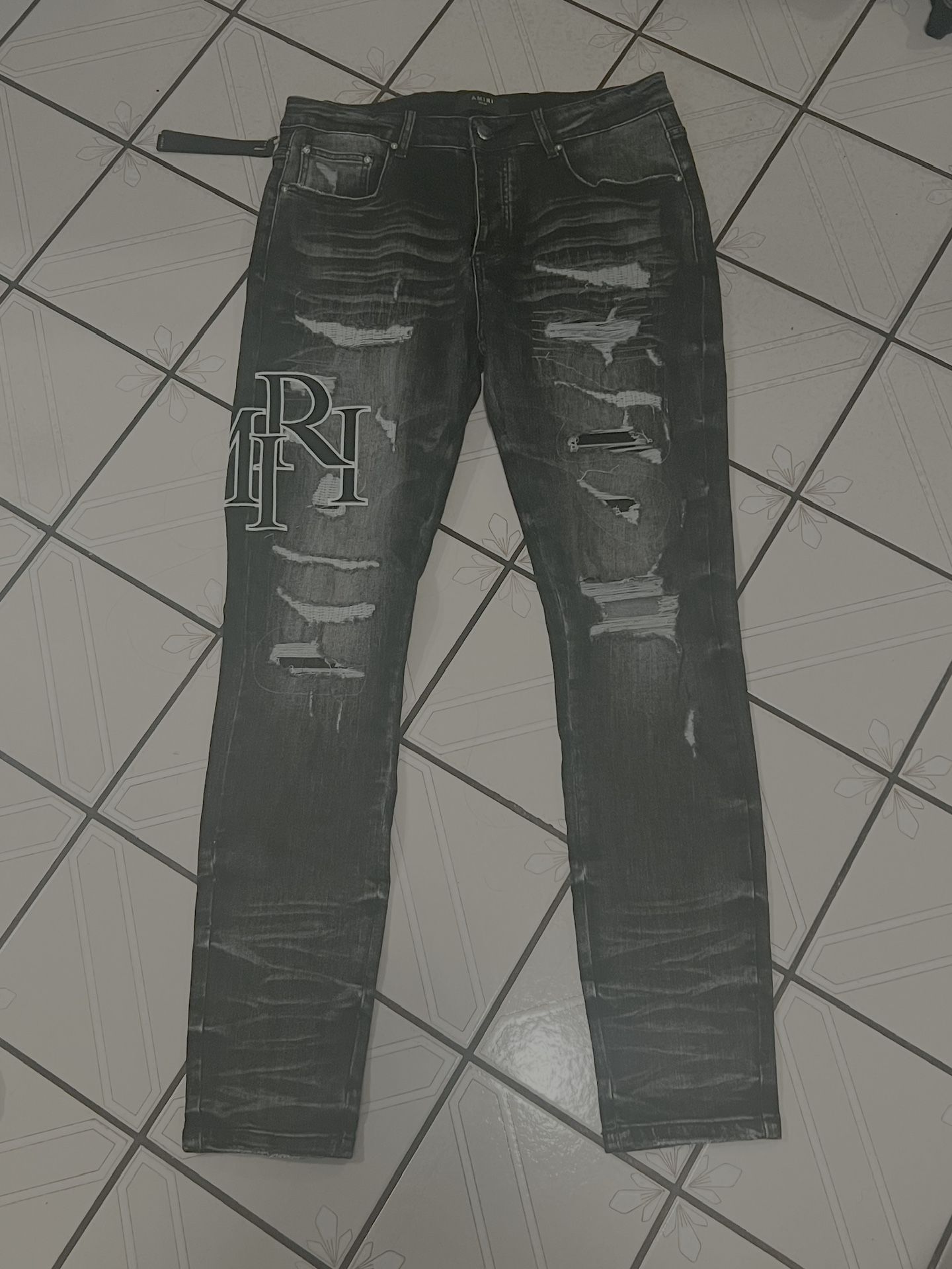 Amiri Black Ripped Distressed Jeans SIZE 34