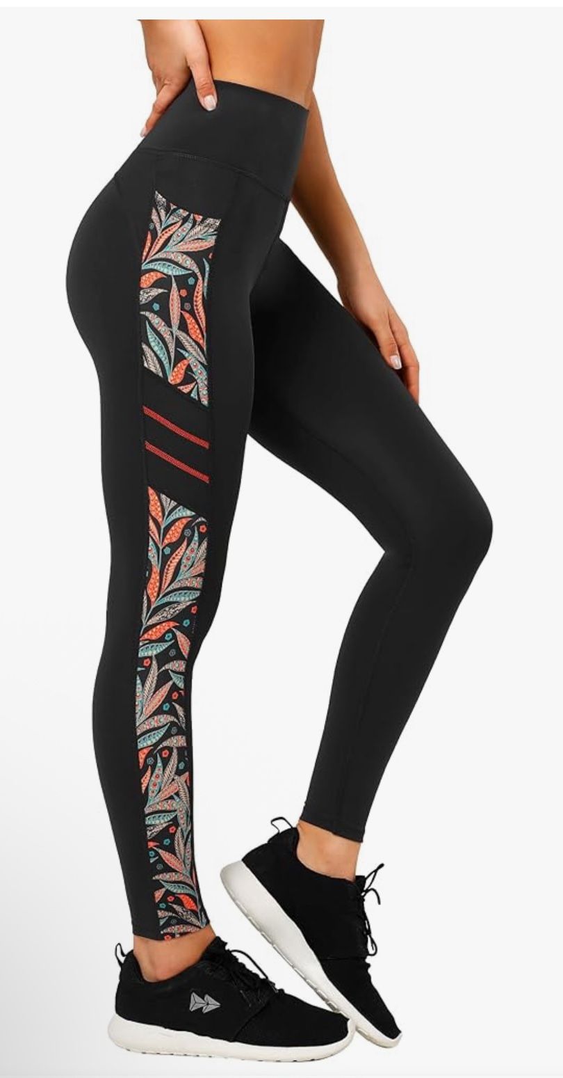 Woman’s Workout Leggings Size Small - New!