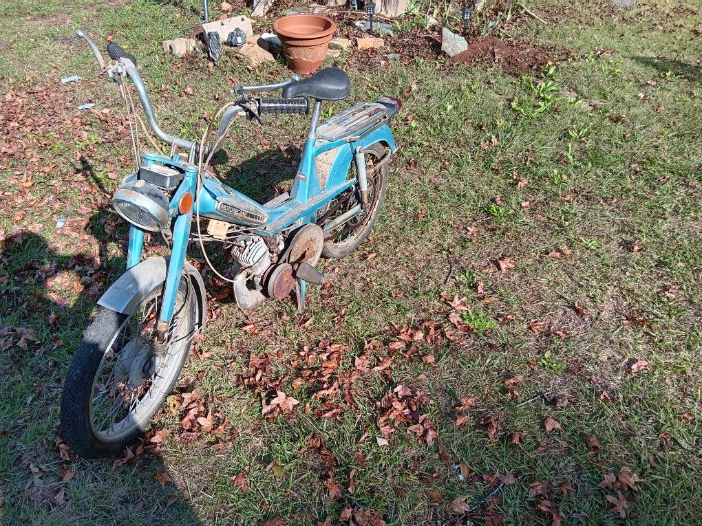 1979 Motobecane Mobylette