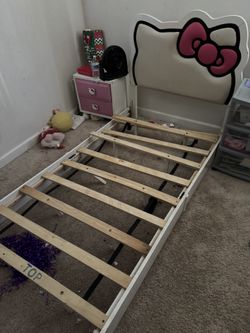 Hello Kitty Twin Bed