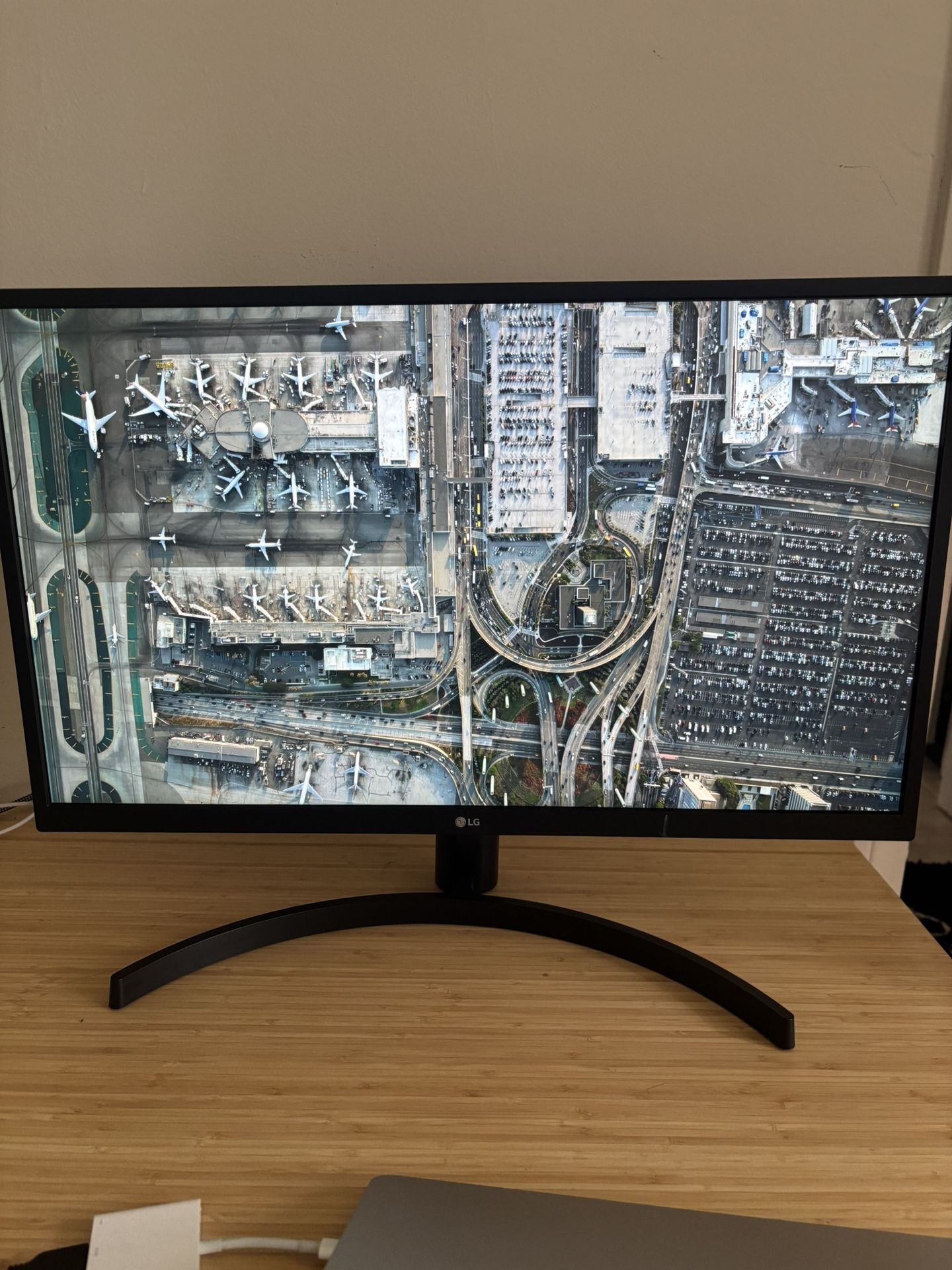 LG 27" 4K Monitor