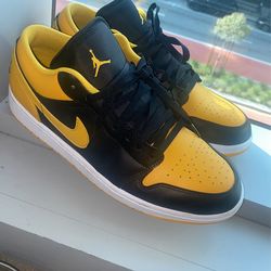 Air Jordan Lows Black And Yellow Ochre White