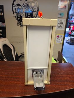 Sticker machine