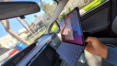 Ipad PRO 12.9  2018-2019 With MAGIC Keyboard . Wifi + CELLULAR 256GB
