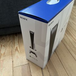 PlayStation 5 (PS5)