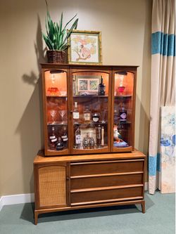 Vintage Lane Furniture Mid-Century Modern, MCM Cocktail Cabinet | Hutch