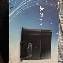 PlayStation 4 With 10 Games