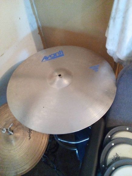Avanti 18 Inch Ride Cymbal