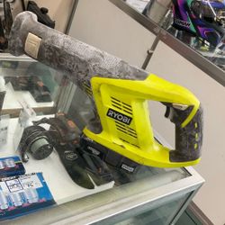 Ryobi Saw