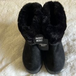 Streetwear Society Black Fur-Lined Women's Boots Size 7
