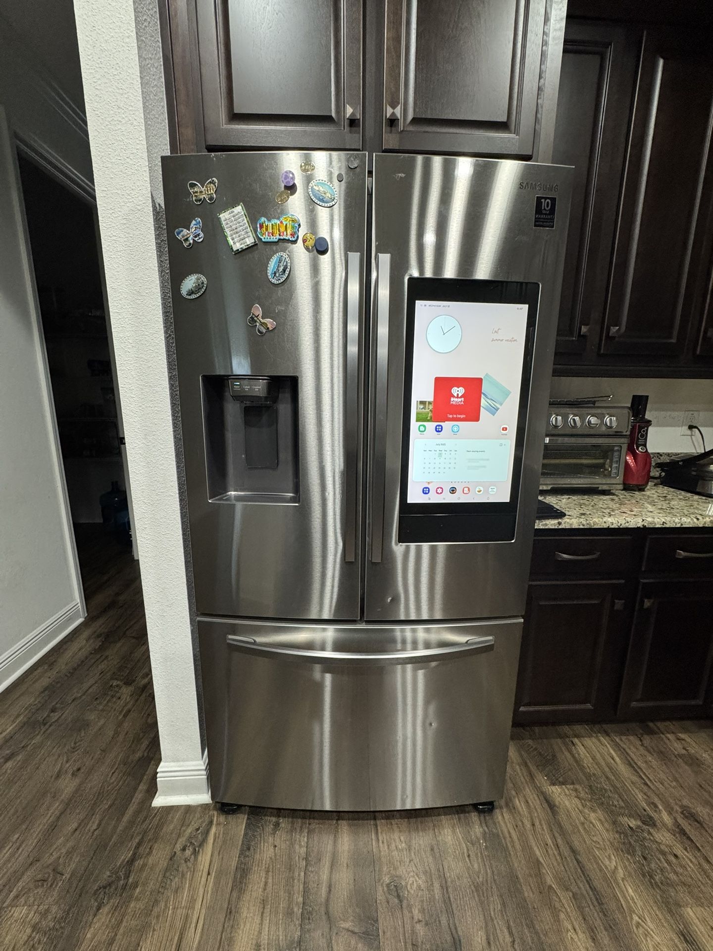 SAMSUNG FRIDGE WITH TOUCH SCREEN