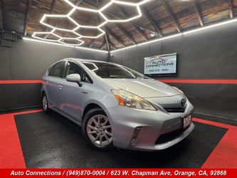 2013 Toyota Prius v Three