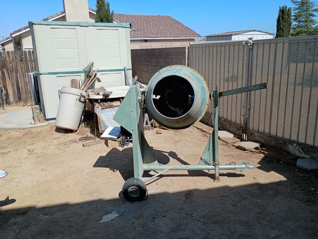 Essick Cement Mixer