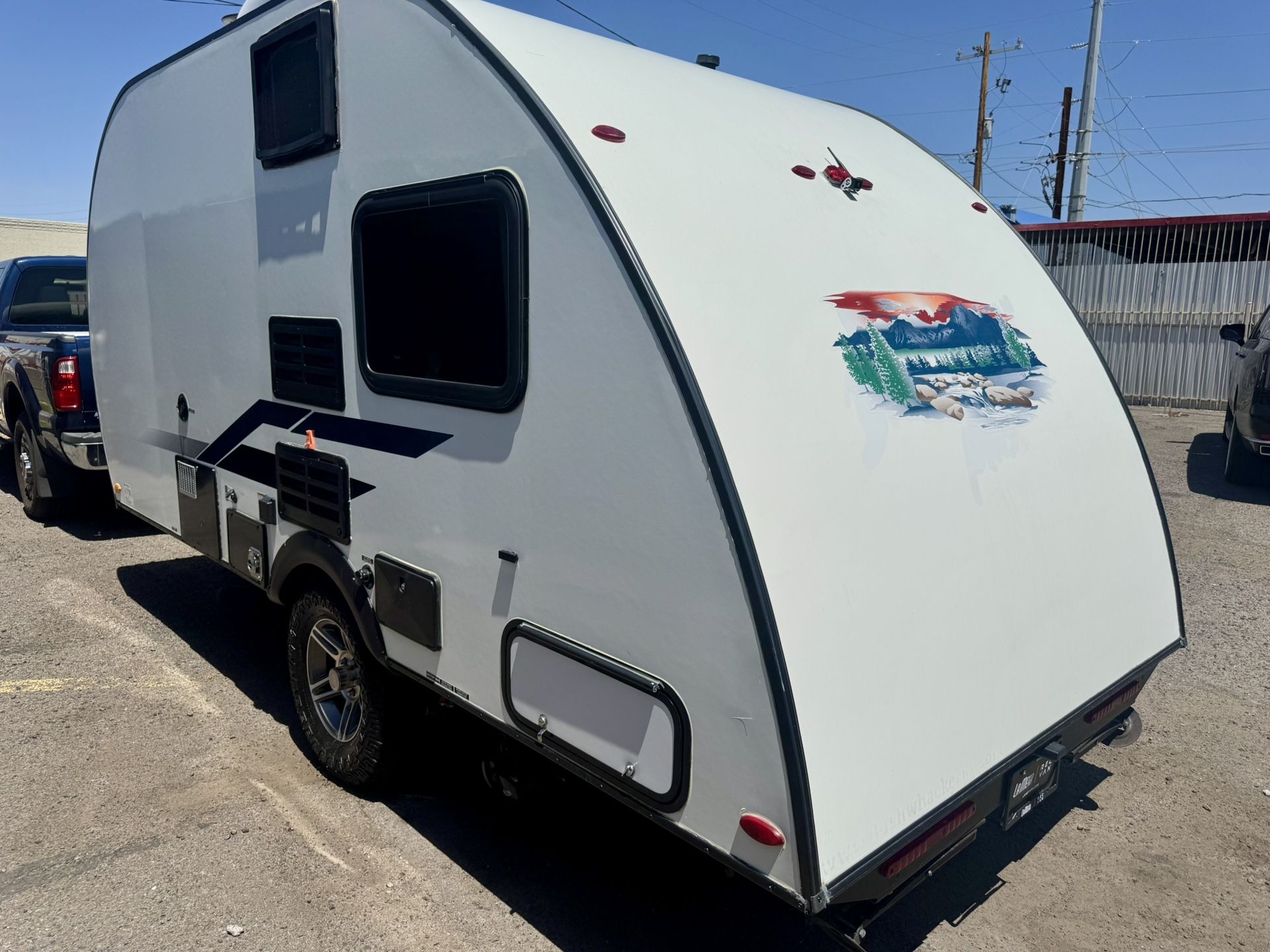 2021 Braxton Creek Bushwhacker Plus 18ft travel trailer must see