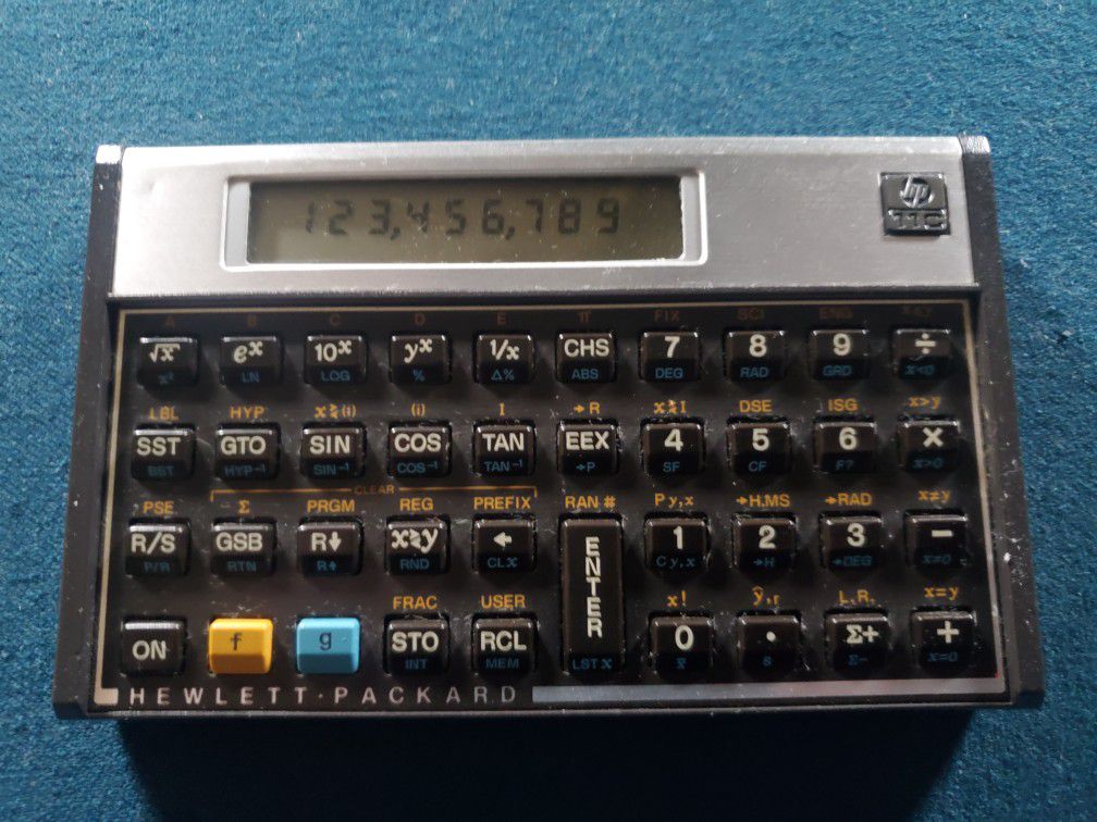 Vintage Hewlett-Packard HP-11C Programmable Scientific Calculator W/Case -Excellent