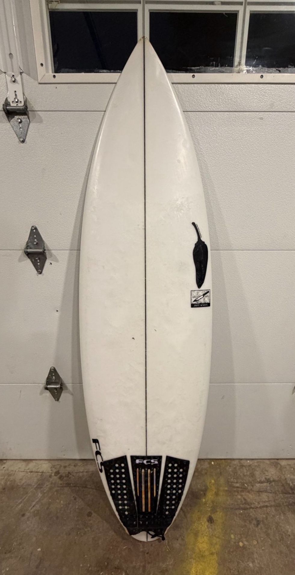 5’9” Chilli Surfboard