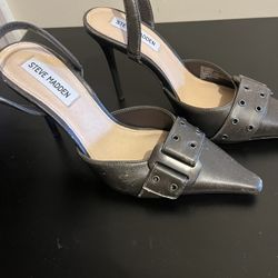 Steve Madden- Sling Back 
