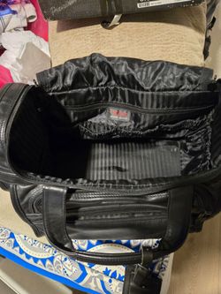 Tumi Bag    Genuine Leather