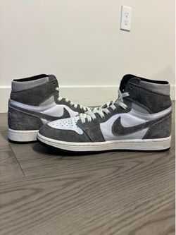 men’s Jordan 1 size 9