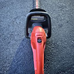 Black&Decker Hedge Trimmer 