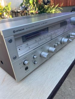 HITACHI SR-8010 VINTAGE RECEIVER