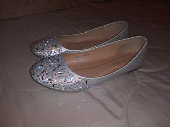 Flats size 7 woman