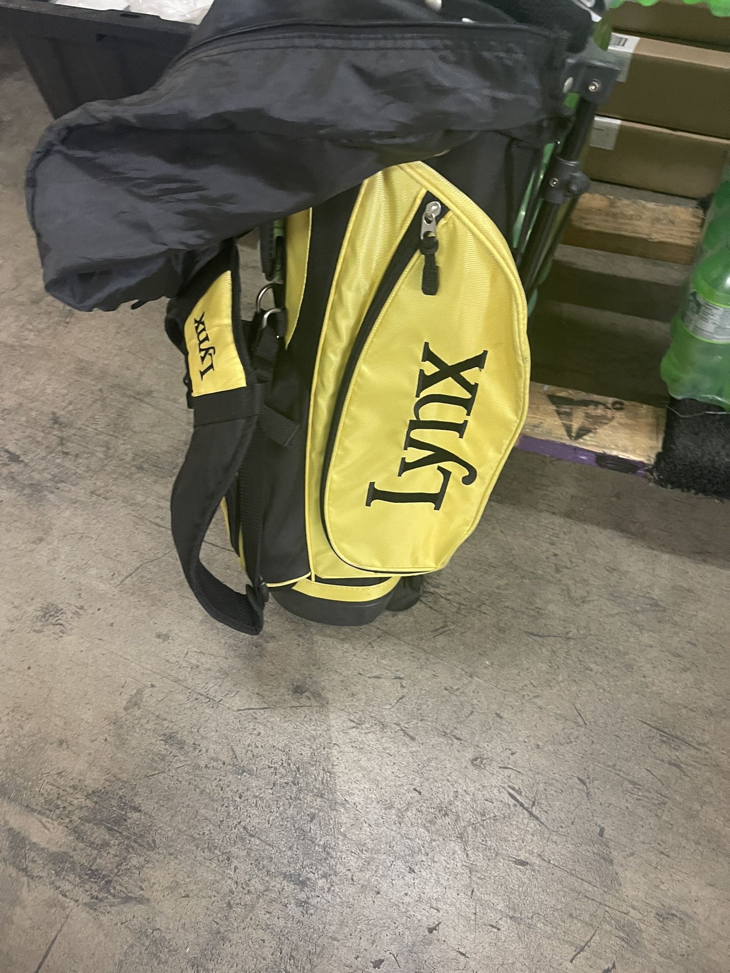 Lynx Kids Golf Clubs $25