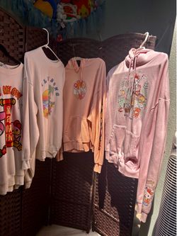 Lot of woman’s hoodies 30 for all or 15 each black