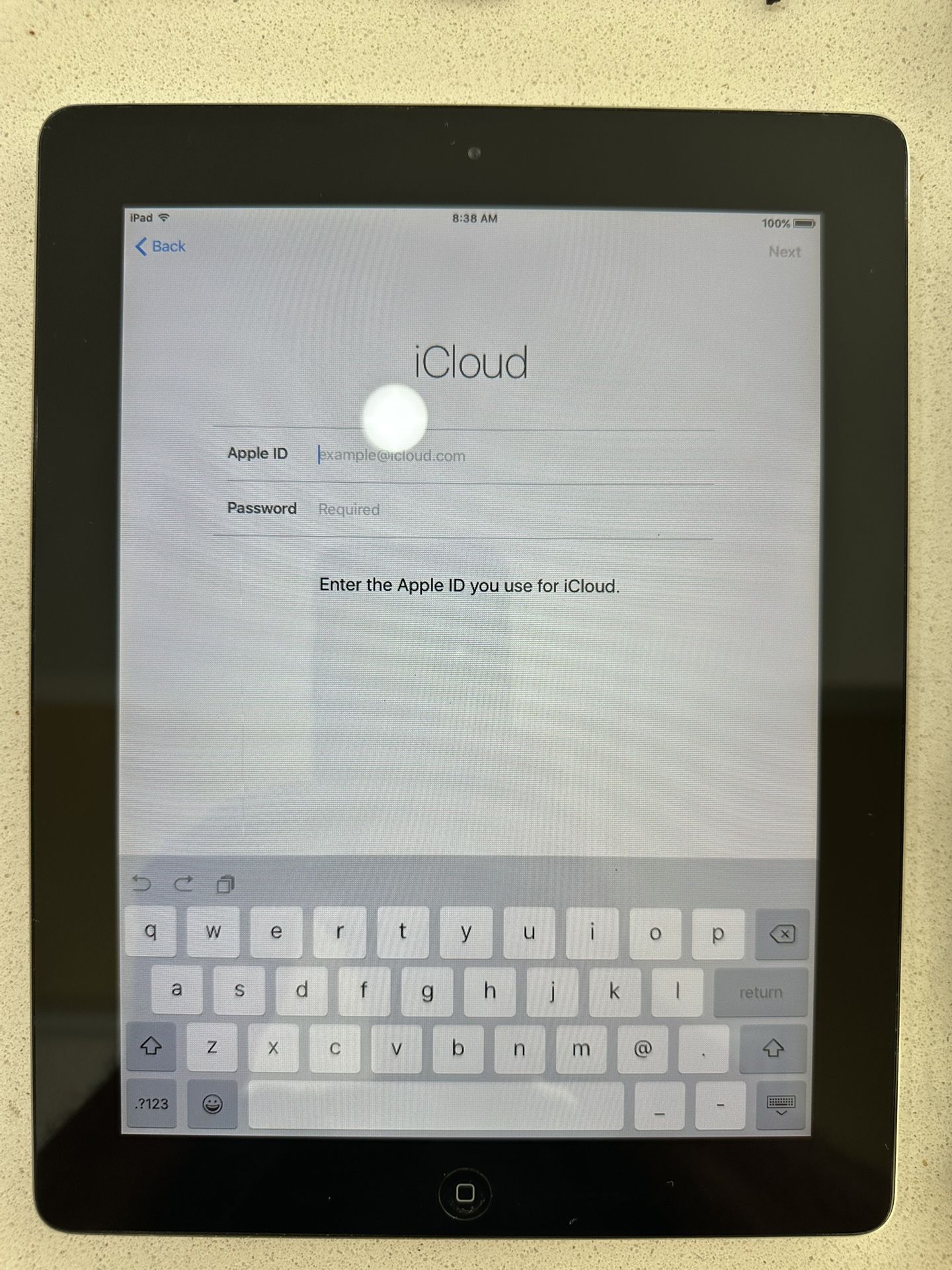 Bundled iPad 2 Model A1395 With Protector Case And Charger.