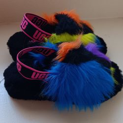 🌼brand New Ugg Slides 🌼