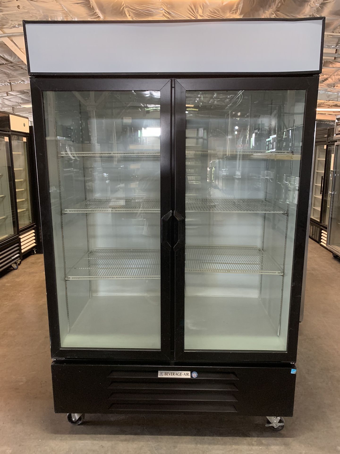 Two Glass Door Refrigerator BEVERAGE AIR for Sale in Phoenix, AZ OfferUp