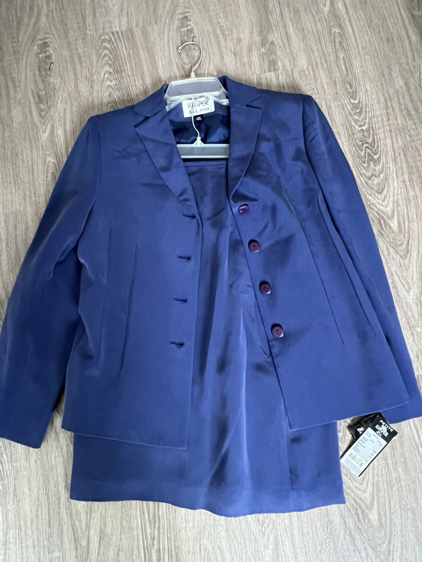 Kasper Petite Suit Size 10P