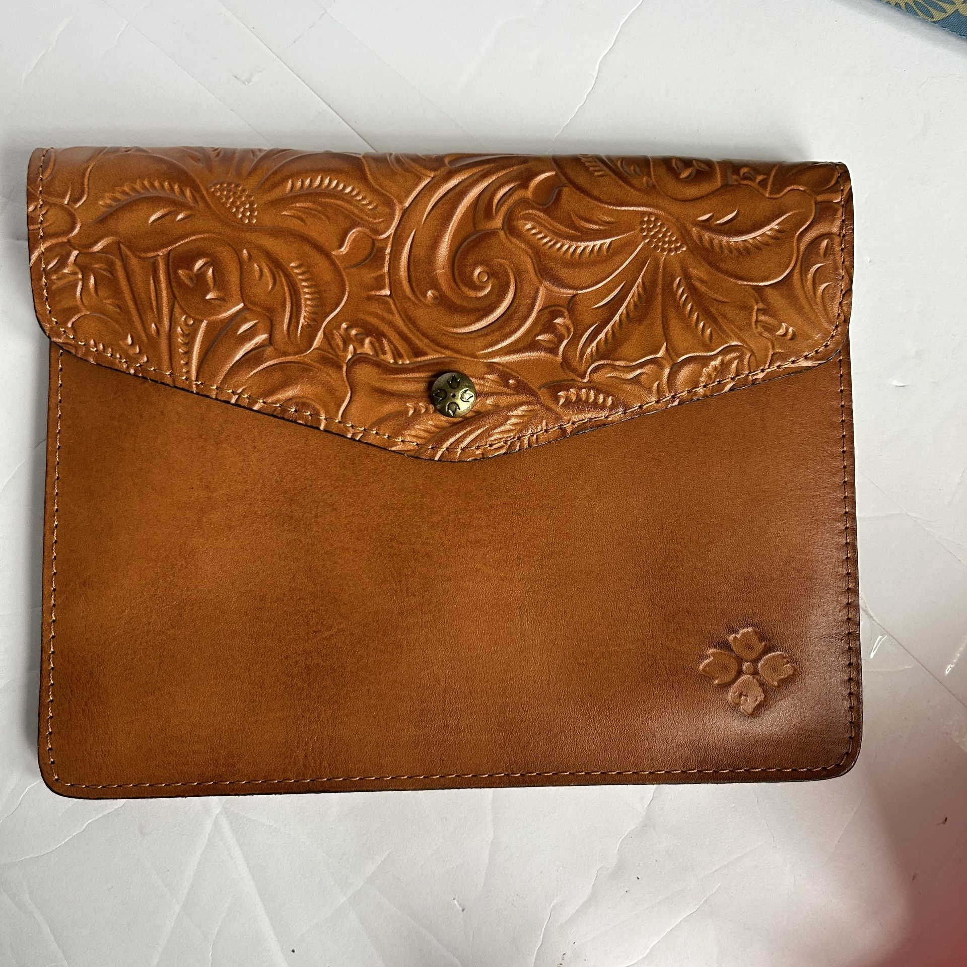 Patricia Nash, Italian leather, genuine portfolio mini