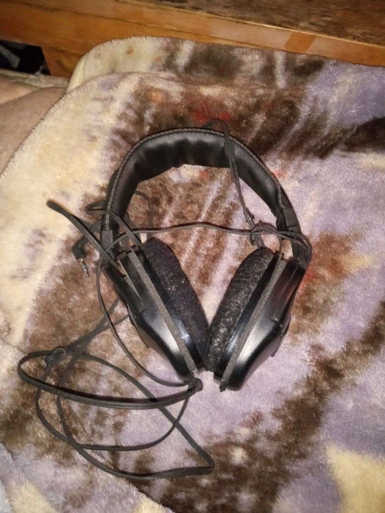 Head Phones
