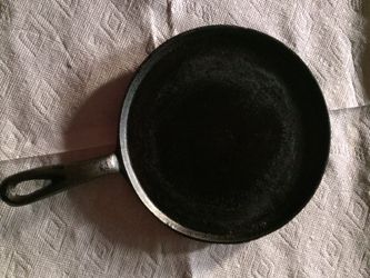 Vintage cast iron griddle