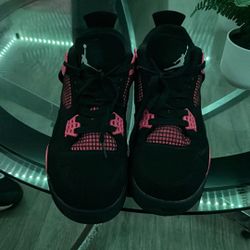 Jordan 4s