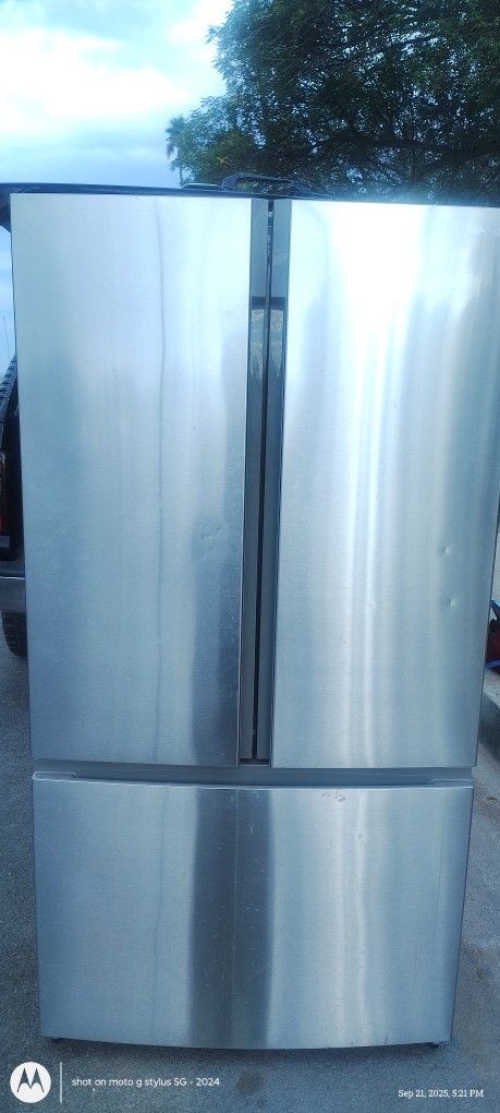 Refrigerator