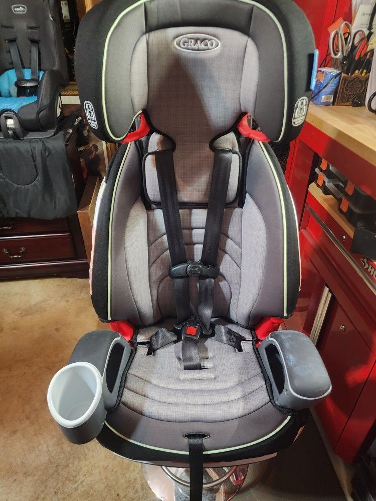Graco Nautilus 65 (3 n 1) Car Seat