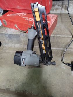 NuMax pneumatic framing nailer
